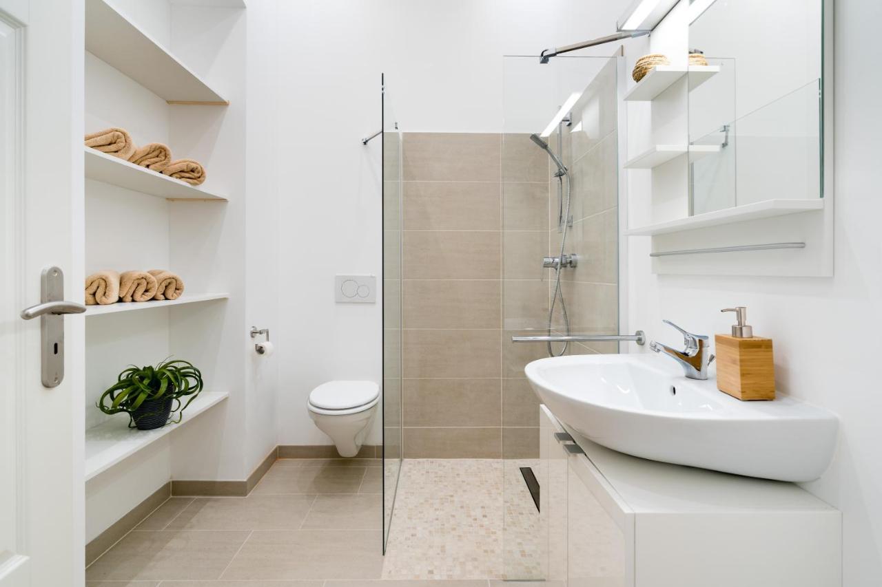 The Lohmeyerstr Vh Rechts, Lovely 2 Bedroom Up To 4 Apartamento *