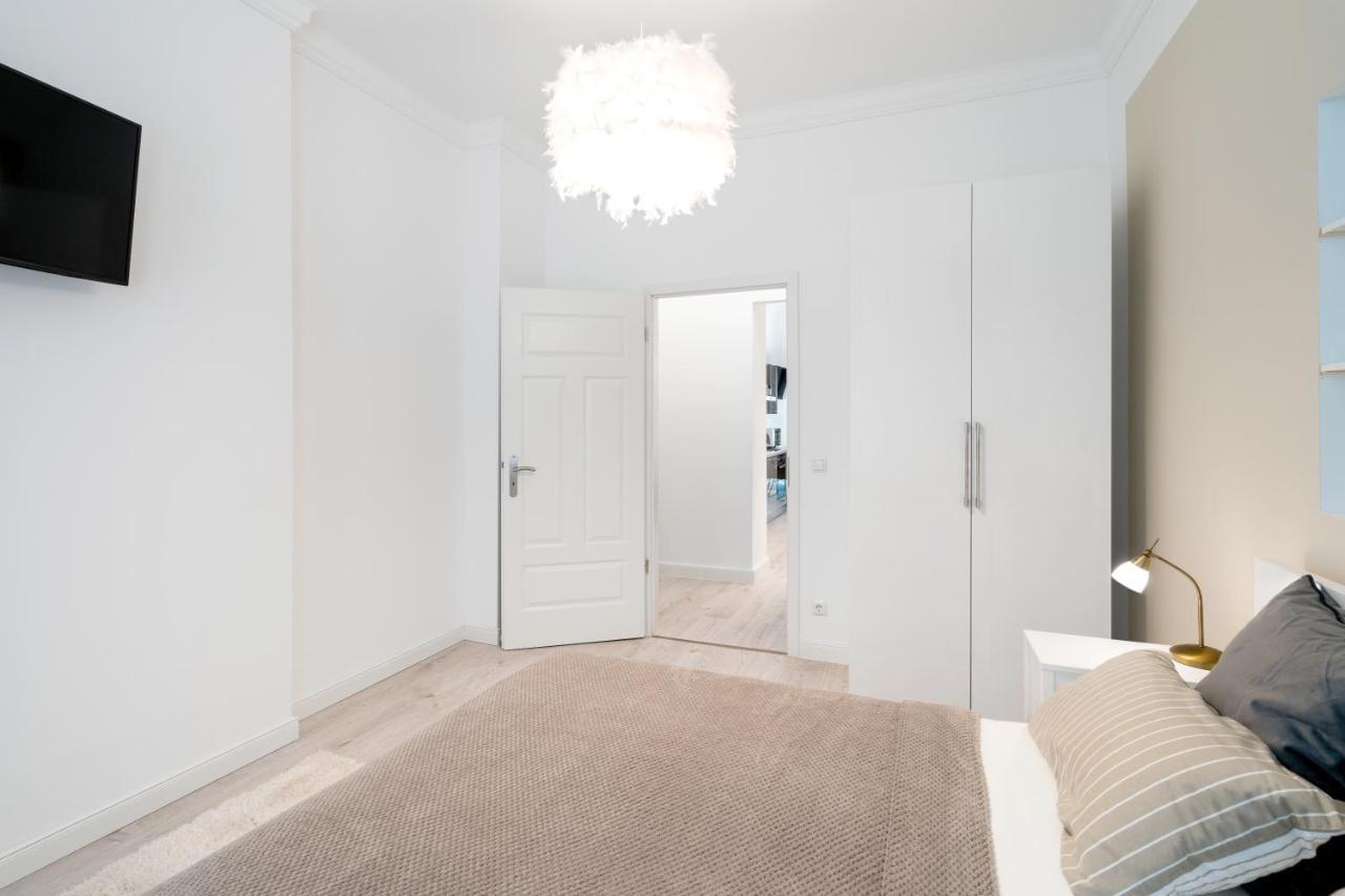 The Lohmeyerstr Vh Rechts, Lovely 2 Bedroom Up To 4 Berlim