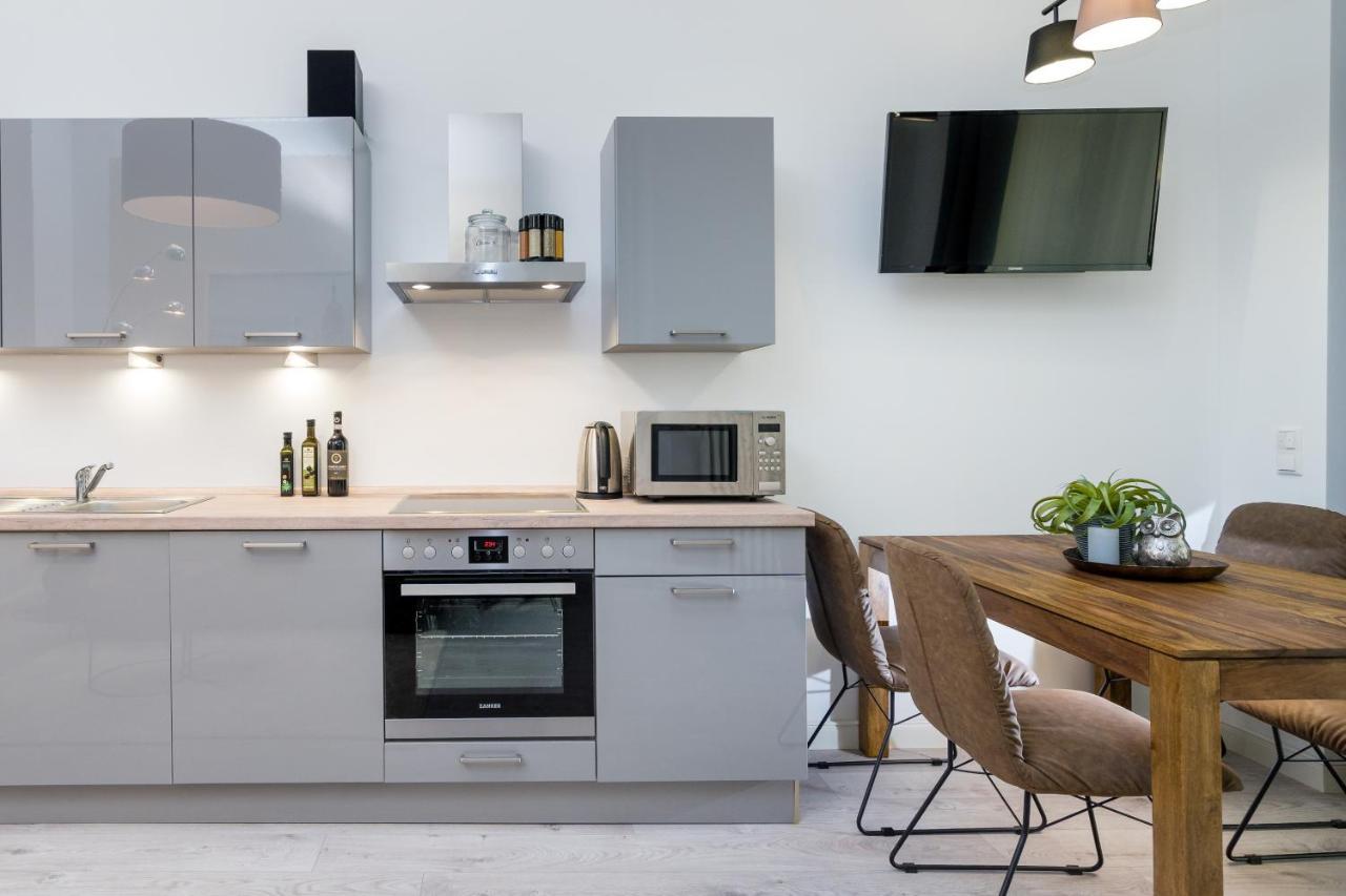 Appartement The Lohmeyerstr Vh Rechts, Lovely 2 Bedroom Up To 4 Berlijn